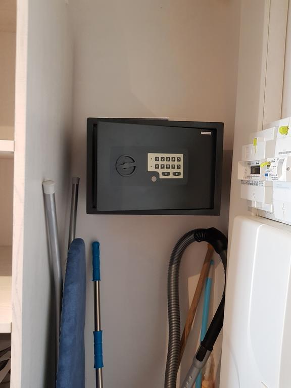Studio Naturiste "Azur" Heliopolis C 64 Agde Zewnętrze zdjęcie